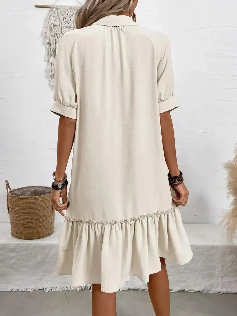 Aliyah | Kleid mit Knöpfen und romantischem Volant-Detail