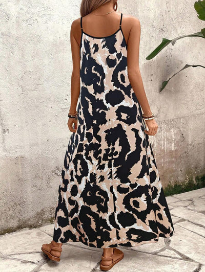 Elena | Sommerkleid mit dünnen Trägern, offenem Rücken und grafischem Druck