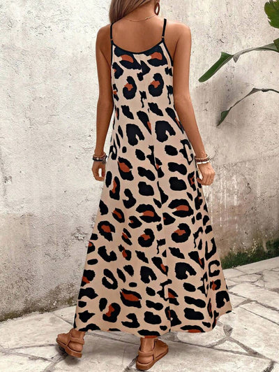 Elena | Sommerkleid mit dünnen Trägern, offenem Rücken und grafischem Druck