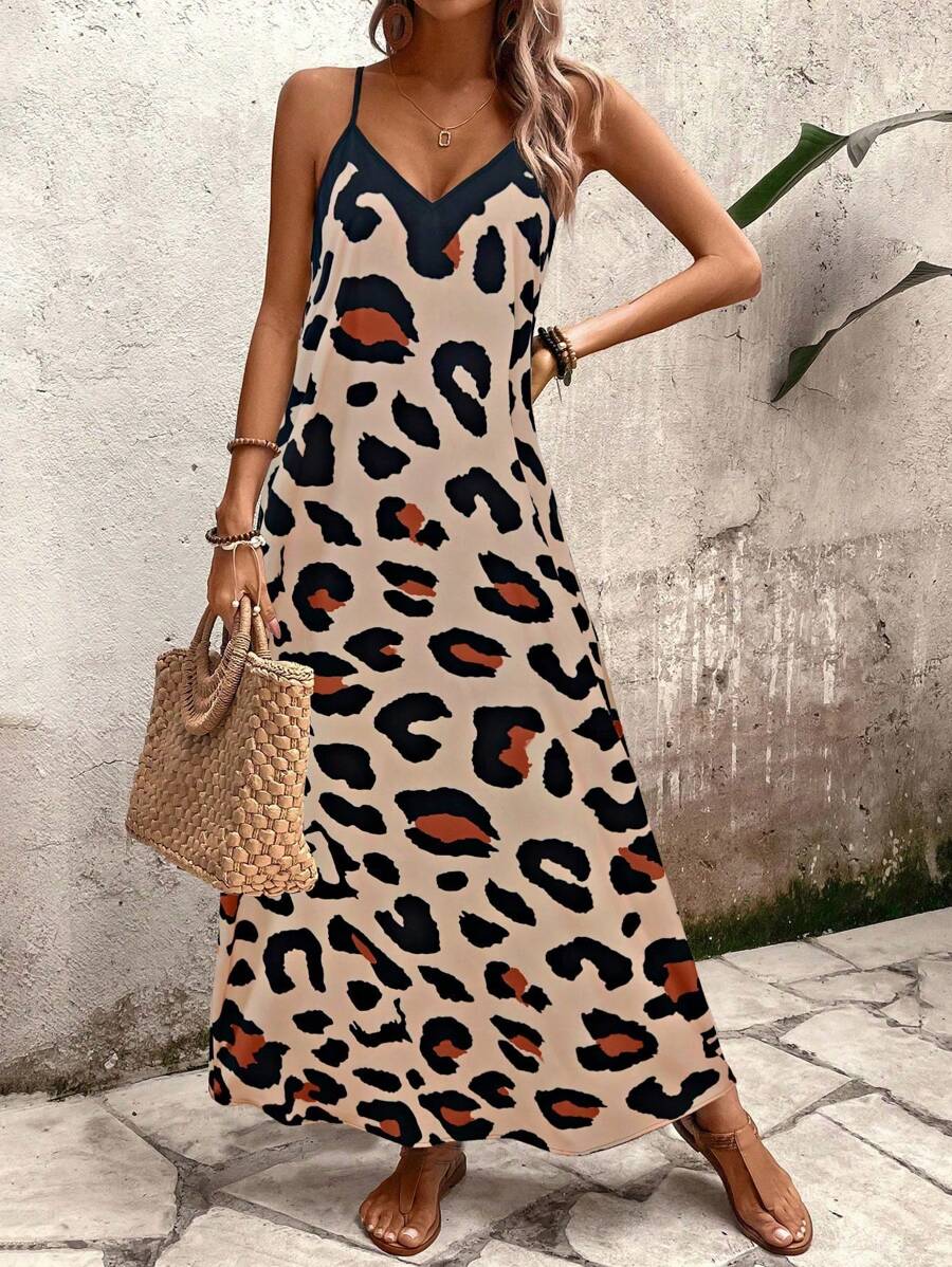 Elena | Sommerkleid mit dünnen Trägern, offenem Rücken und grafischem Druck
