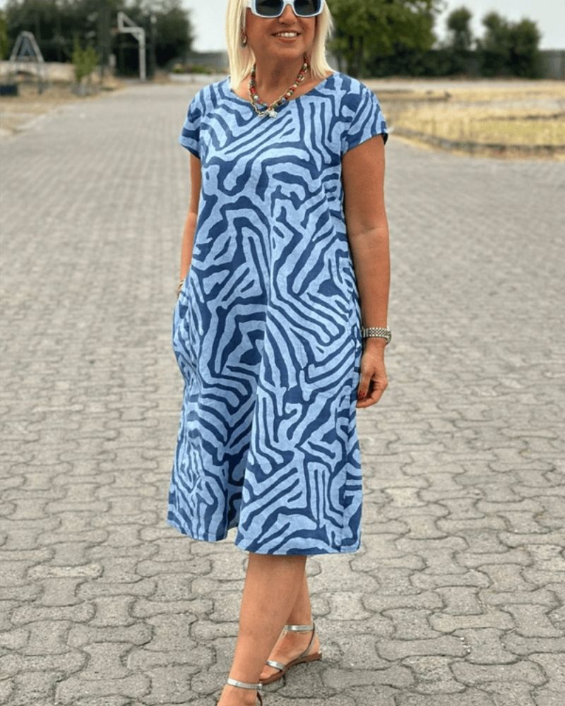 Nelia - Sommerkleid mit Rundhalsausschnitt und schönem Druck