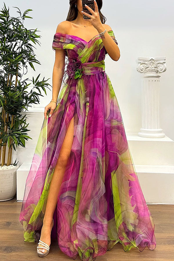 Jinnie - Tüll-Maxikleid mit Federn, Falten & Schlitz