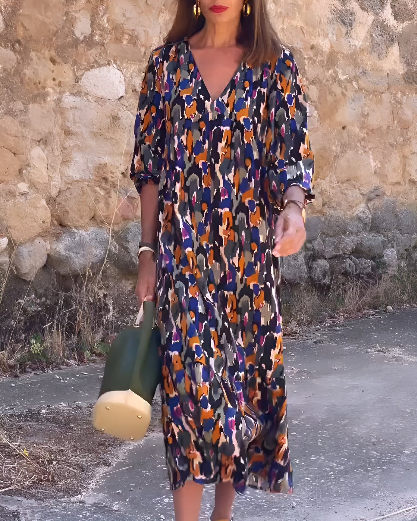 Nathalie | Kleid mit V-Ausschnitt und Retro-Druck