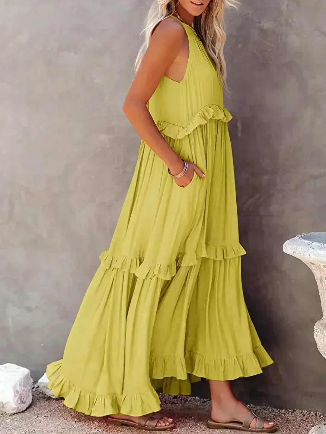Emilia™ - Maxikleid mit Neckholder und Volants