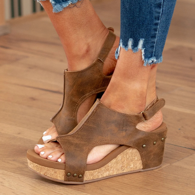 Leni - Wildleder Sandalen auf Wedge-Absatz