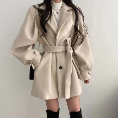 Eleganter, Figurbetonter Damen Mantel