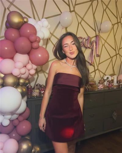 Feminova™ | Off-Shoulder Mini Kleid