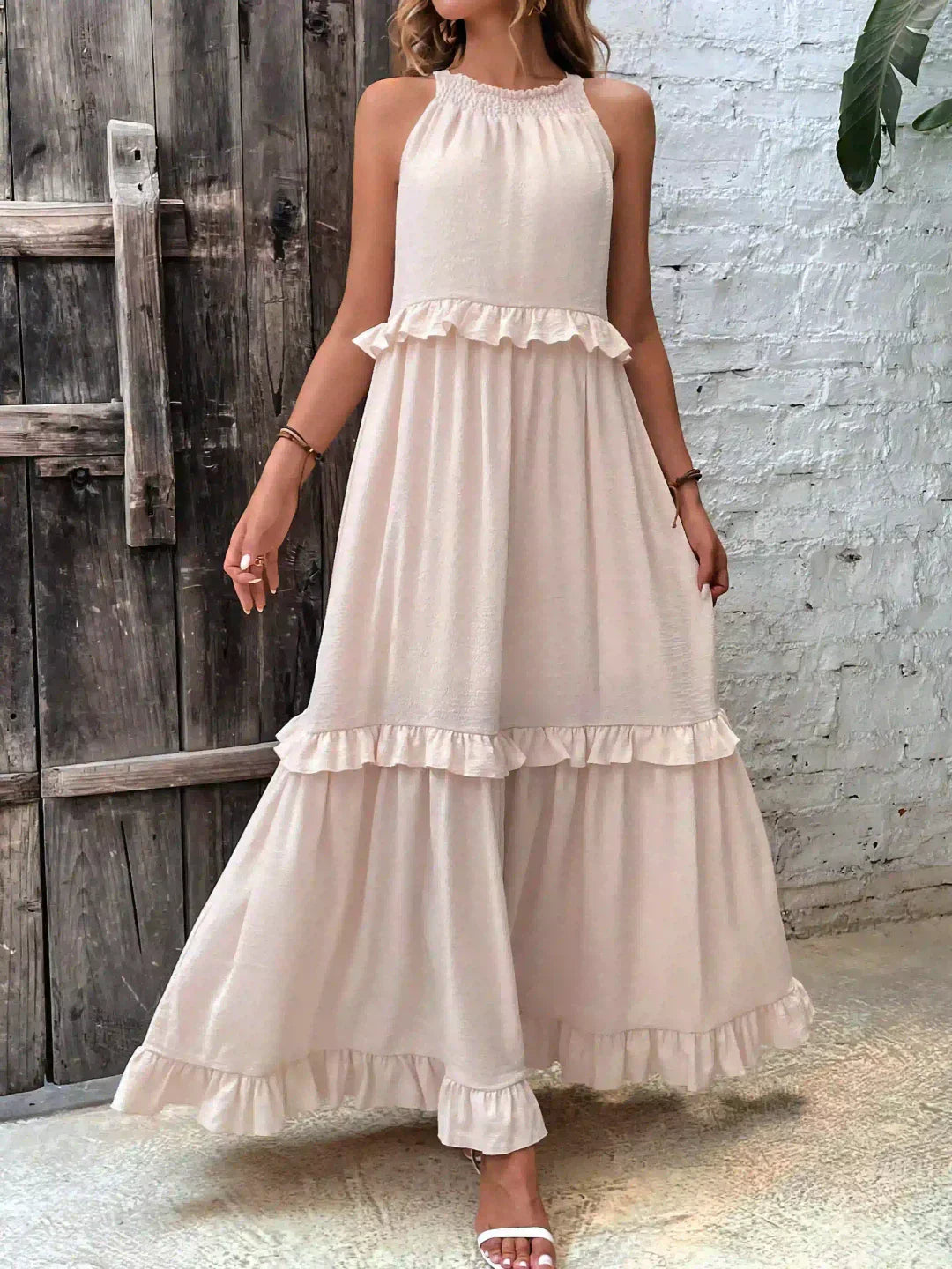 Emilia™ - Maxikleid mit Neckholder und Volants