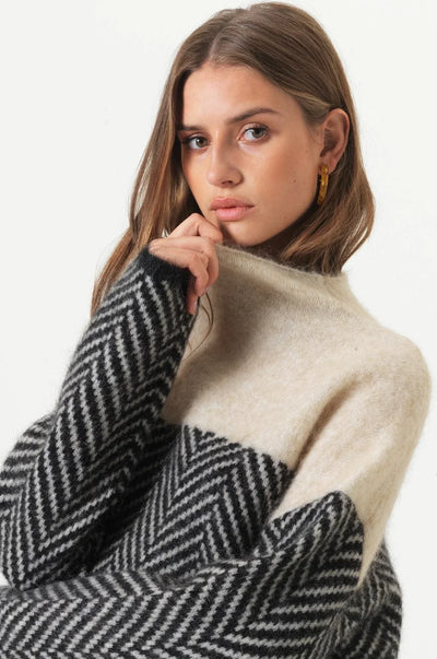 ADELIE | Premium Rollkragenpullover aus edlem Strick