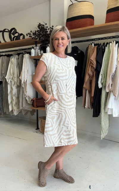 Vera | Kleid mit Sommerdruck und Rundhalsausschnitt
