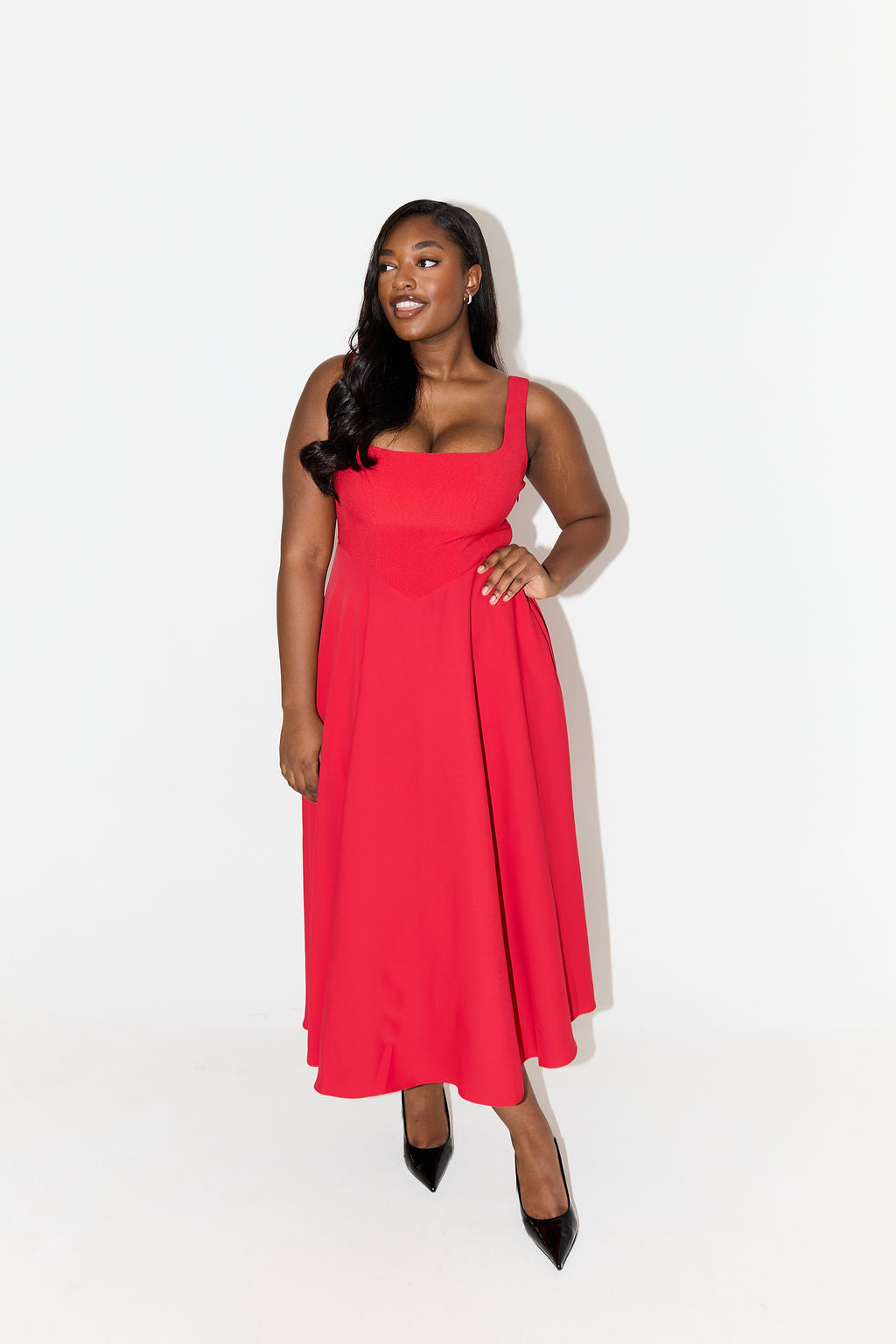 Amelia | Zeitloses Fließendes Midi-Kleid