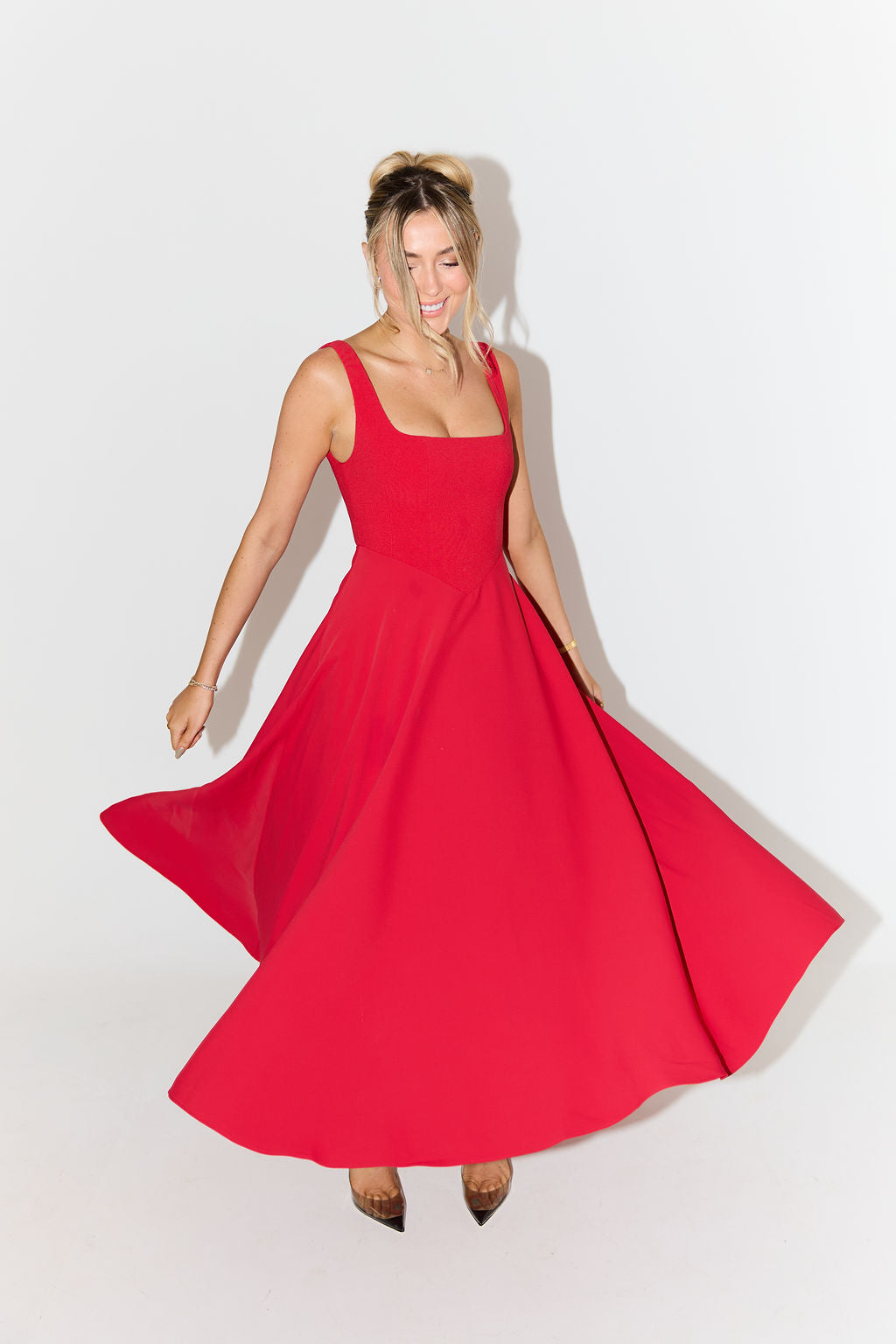 Amelia | Zeitloses Fließendes Midi-Kleid