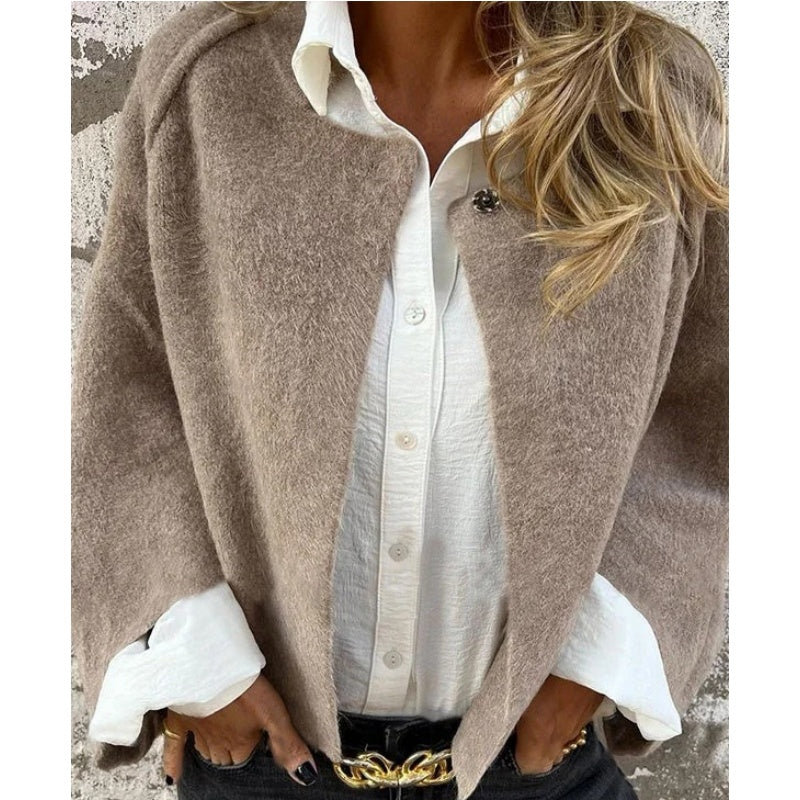 Elise™ - Kurze Jacke mit eleganten auslaufenden Ärmeln
